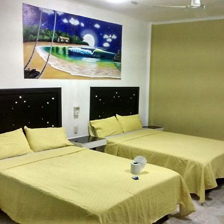 Hotel Arturo'S Ζιουατανέχο Εξωτερικό φωτογραφία