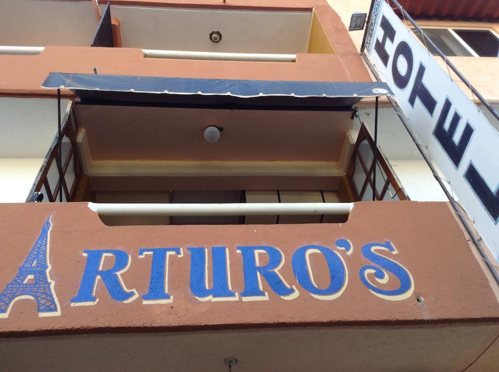 Hotel Arturo'S Ζιουατανέχο Εξωτερικό φωτογραφία